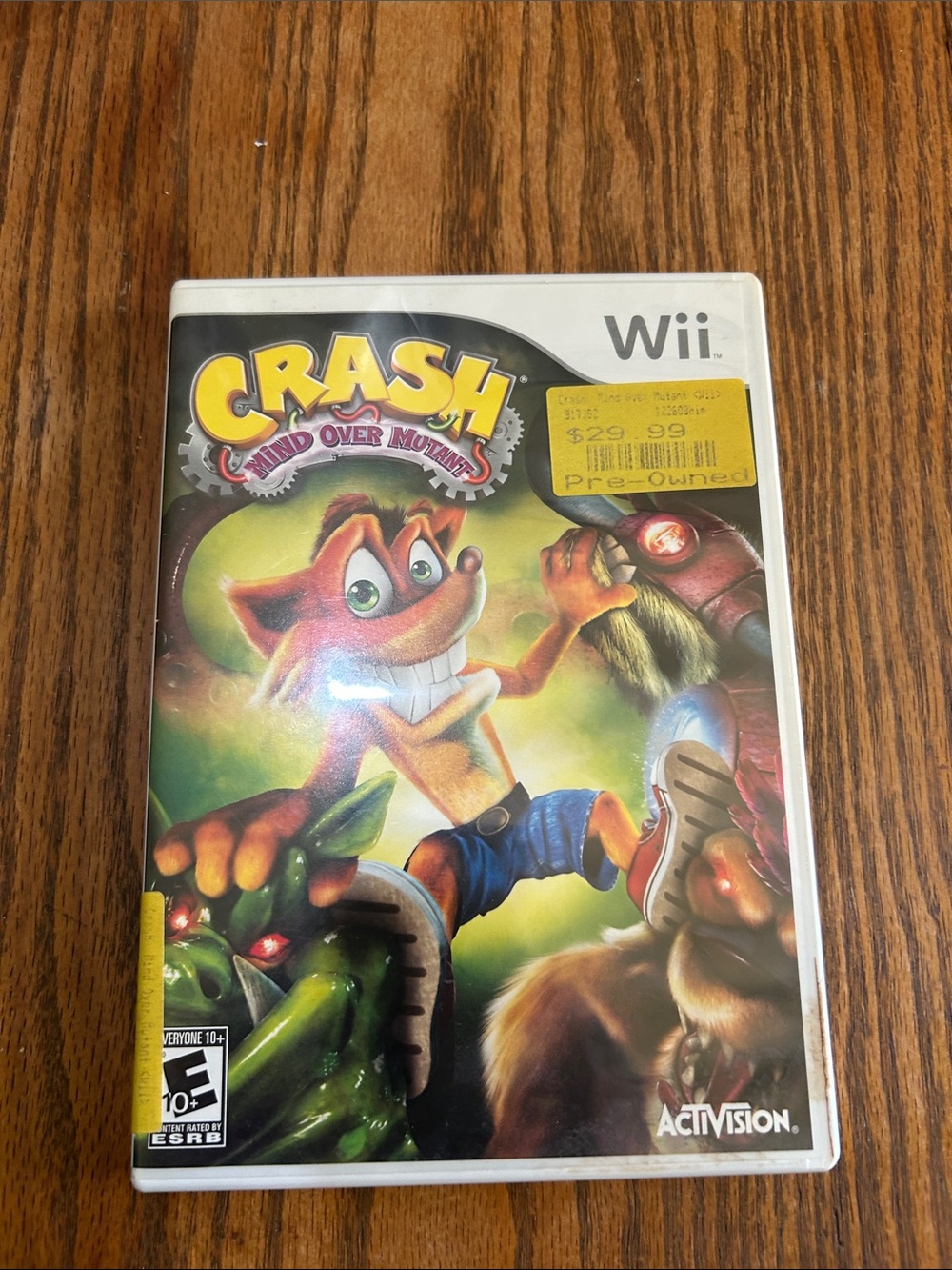 Crash: Mind Over Mutants (Wii) - White Case by Activision